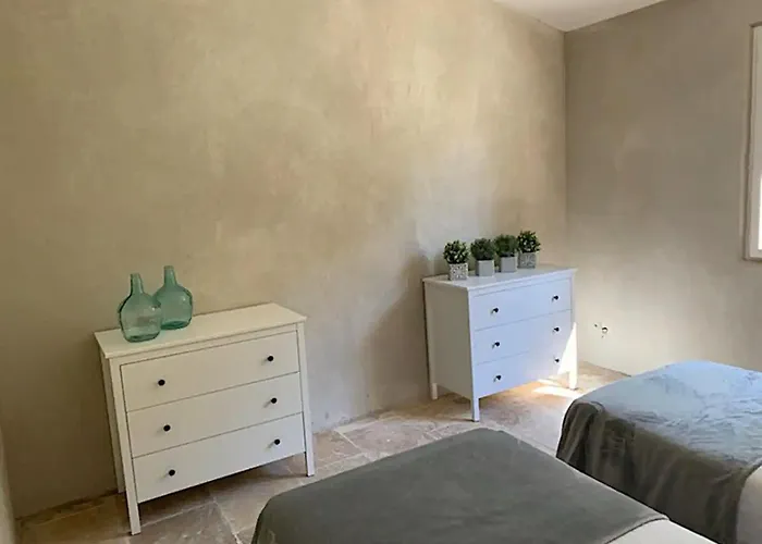 Feriehus Piscine Tennis 22pers Bourrou