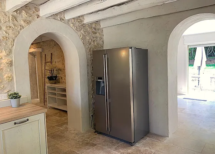 Feriehus Piscine Tennis 22pers Bourrou